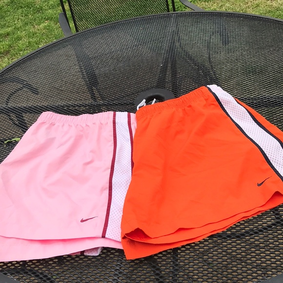 Nike shorts - Picture 2 of 6